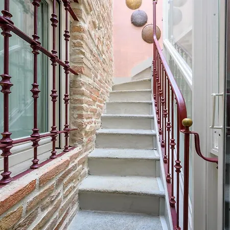 شقة Skylight Duplex In Historic Center بارما