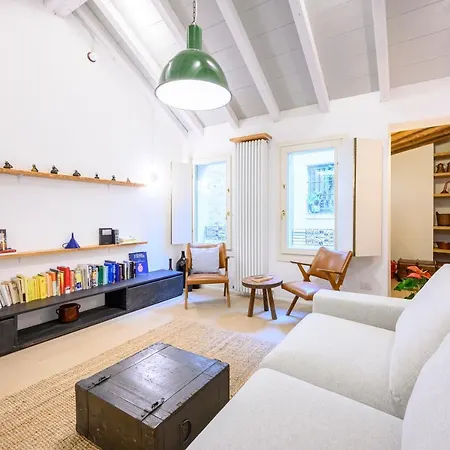 Apartment Skylight Duplex In Historic Center